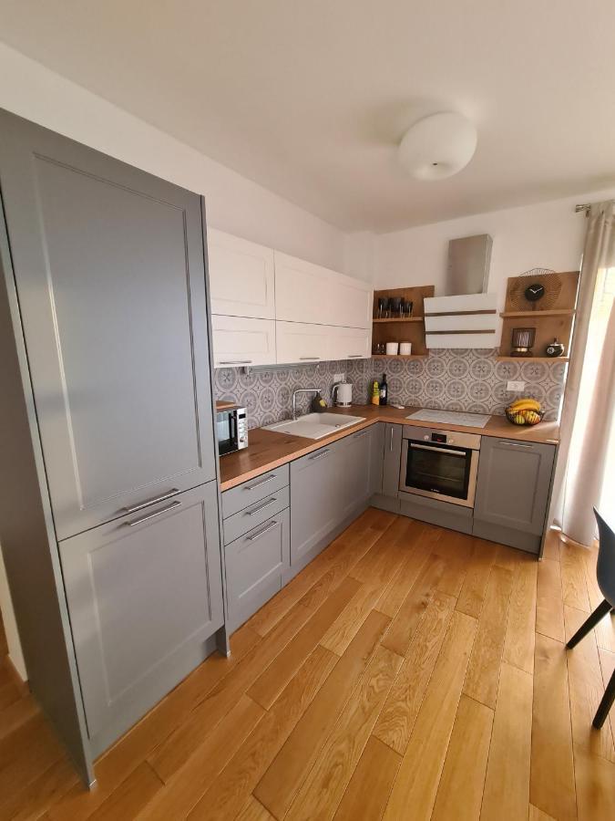 Mariposa Makarska 83M2 New Apartment With Garage 외부 사진